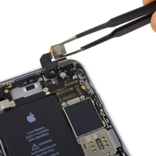 Замена основной камеры iPhone 6s Plus