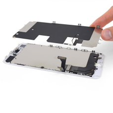 Замена подсветки дисплея iPhone 8 Plus