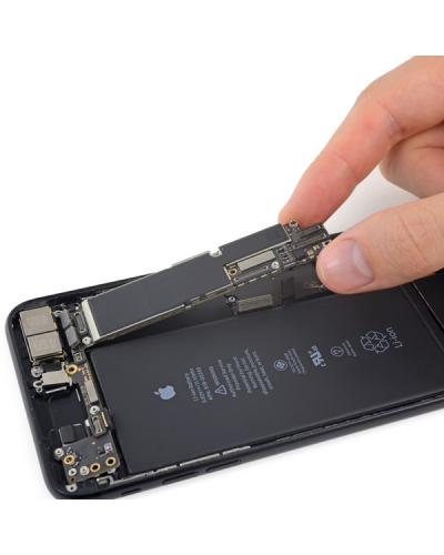 Відновлення материнської плати iPhone 7 Plus