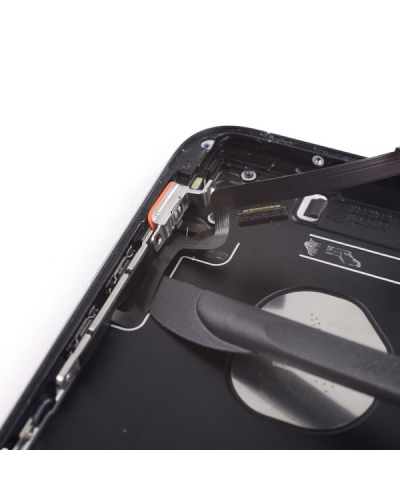 Заміна клавіш гучності iPhone 7 Plus