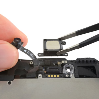 Заміна слухового динаміка iPhone 7 Plus