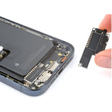 Замена нижнего динамика iPhone 15 Pro
