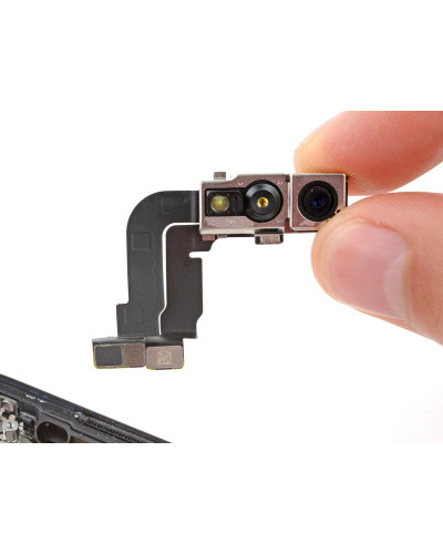 Заміна фронтальної камери iPhone 15 Pro Max