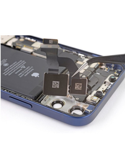Заміна основної камери iPhone 12
