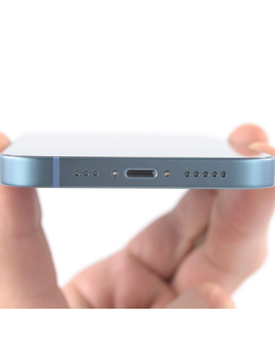 Чищення сіток динаміків iPhone 14 Plus