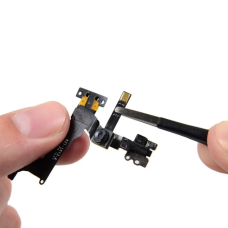 Замена передней камеры iPhone 5s