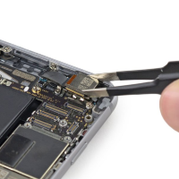 Заміна основної камери iPhone 6 Plus