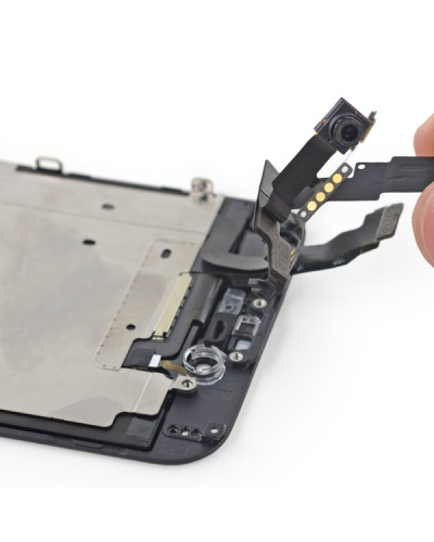 Чищення фронтальної камери iPhone 6 Plus